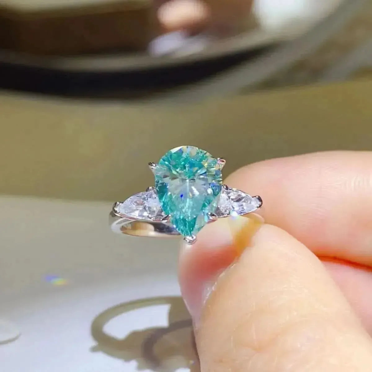 2 Carat 925 Sterling Silver Moissanite Ring - Bad Moms Club