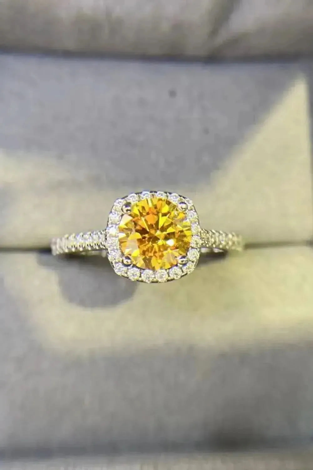 Feel Your Love 3 Carat Moissanite Ring - Bad Moms Club