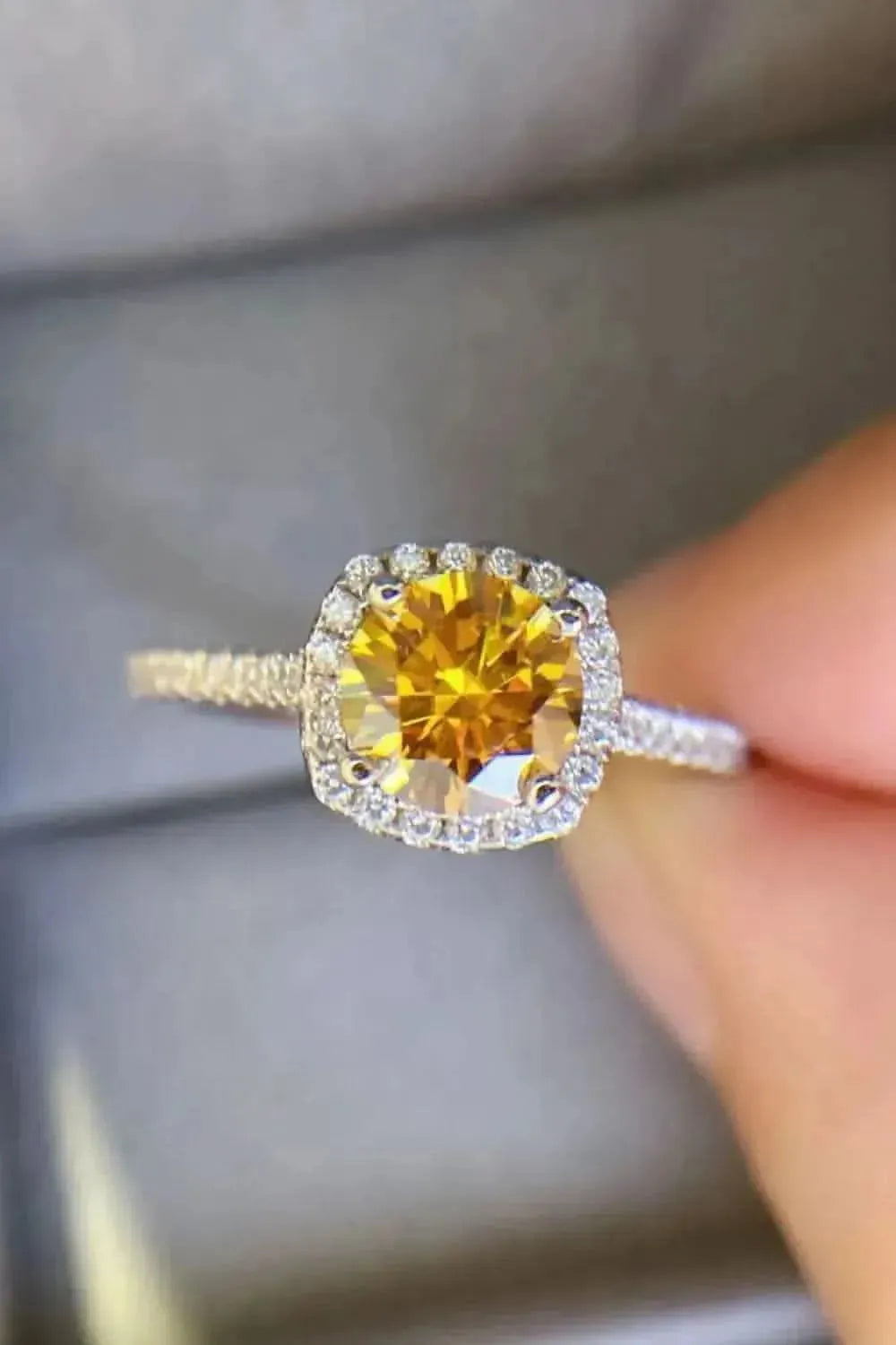 Feel Your Love 3 Carat Moissanite Ring - Bad Moms Club
