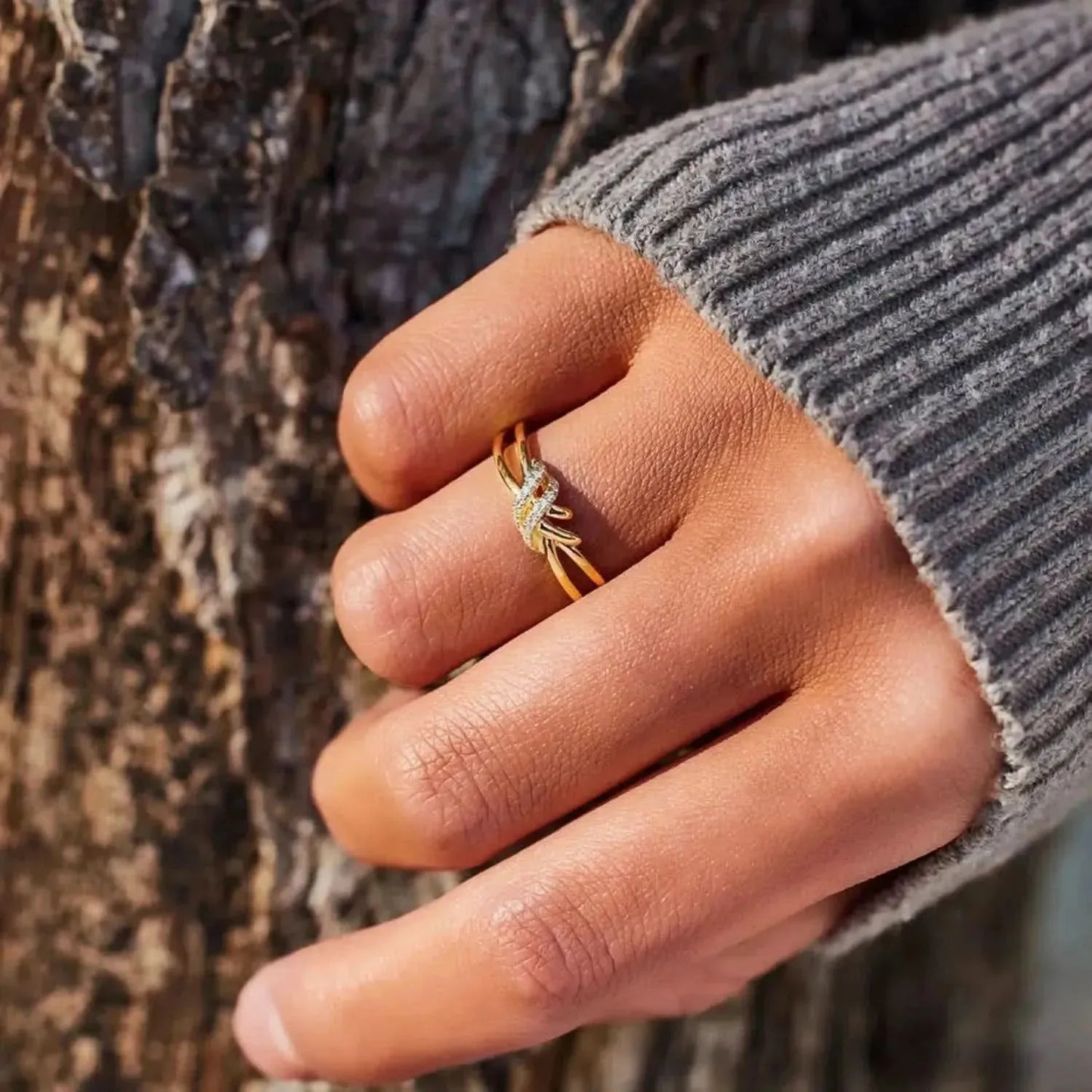 925 Sterling Silver Inlaid Zircon Wrapped Knot Ring - Bad Moms Club