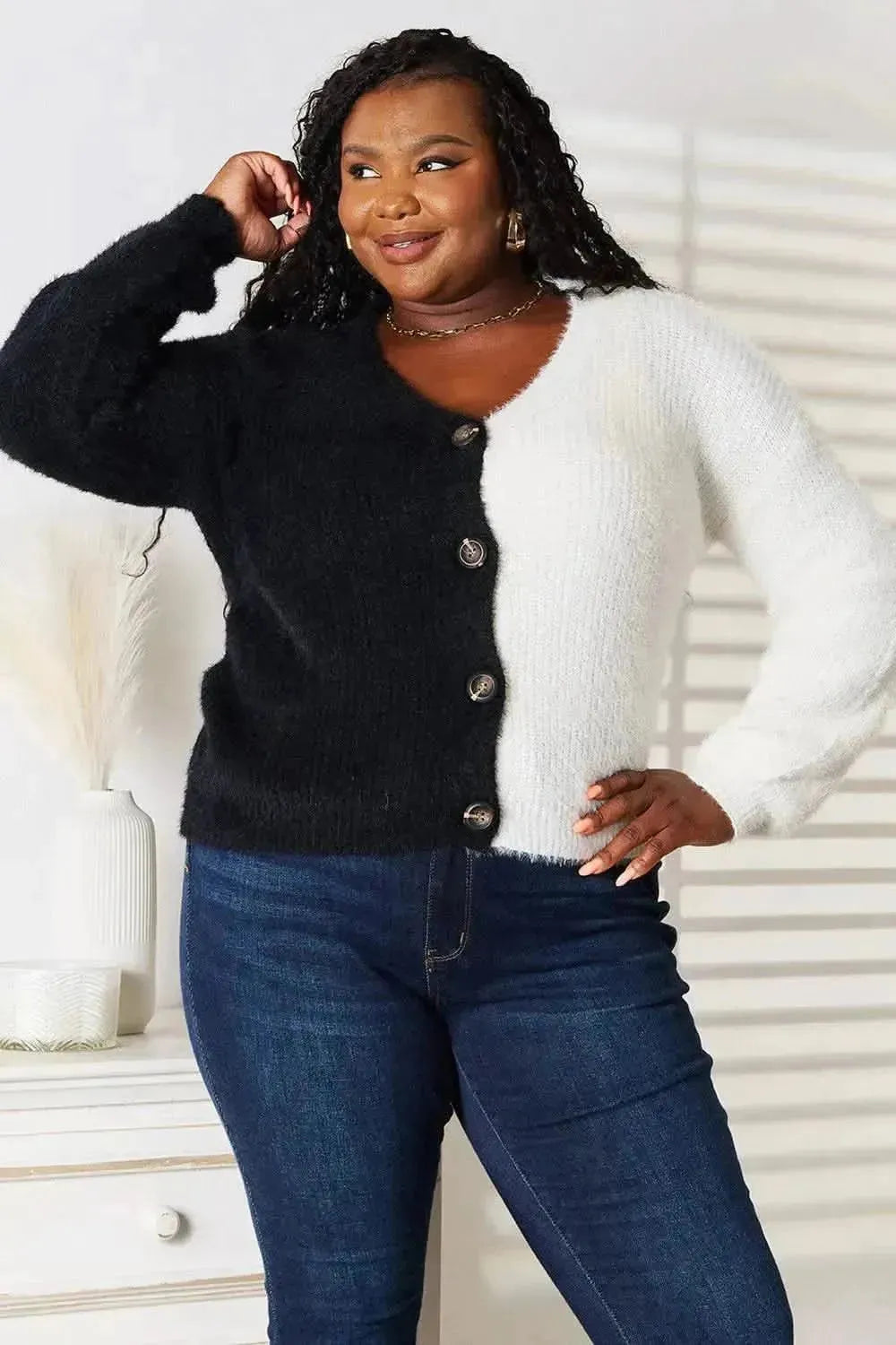 Woven Right Contrast Button-Front V-Neck Cardigan - Bad Moms Club