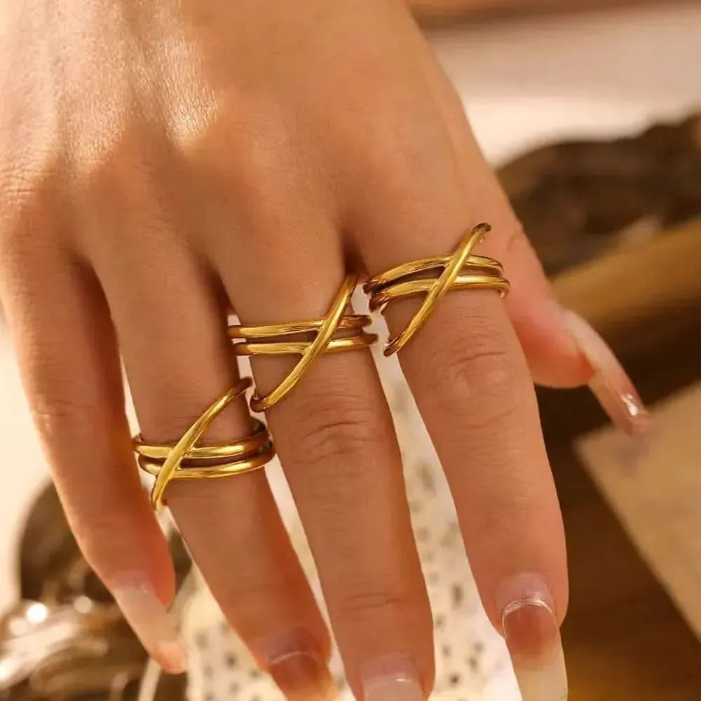 18K Gold-Plated Crisscross Ring - Bad Moms Club