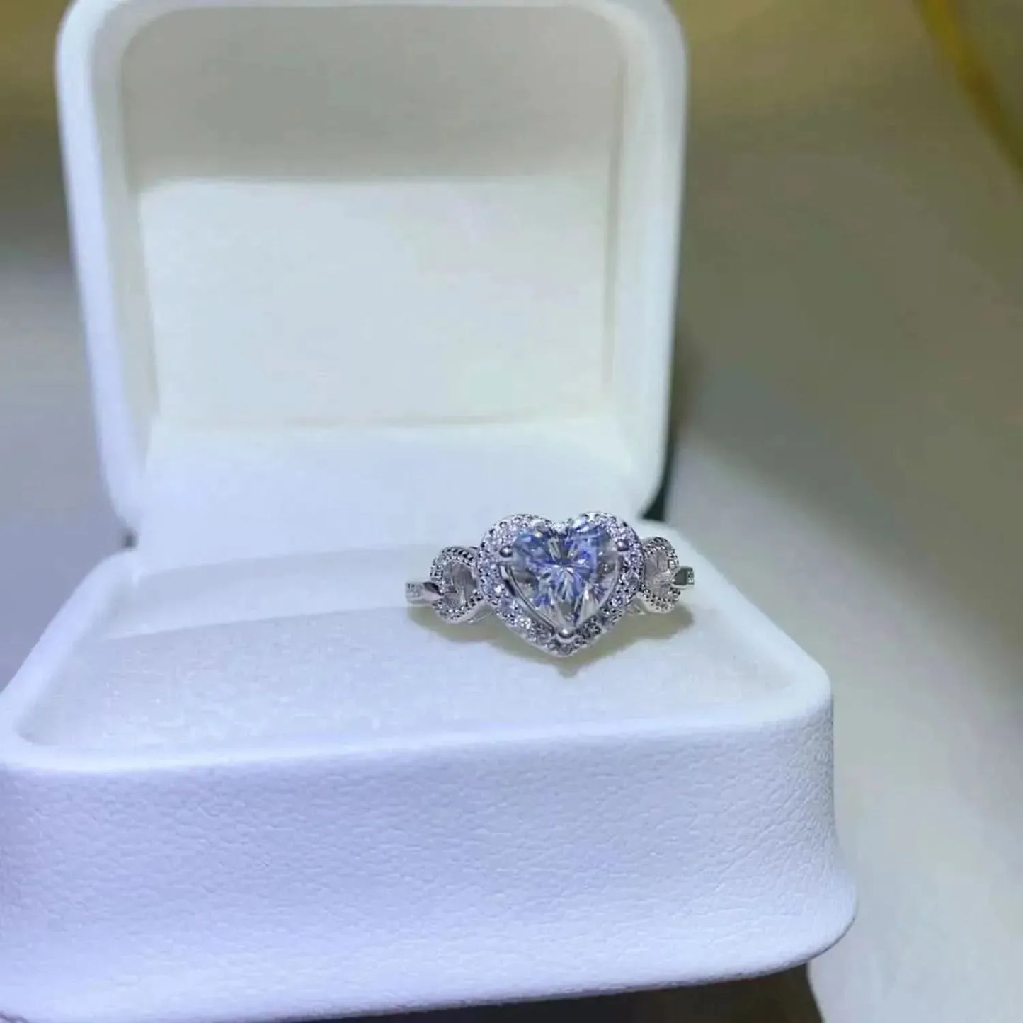 1 Carat Moissanite 925 Sterling Silver Ring - Bad Moms Club