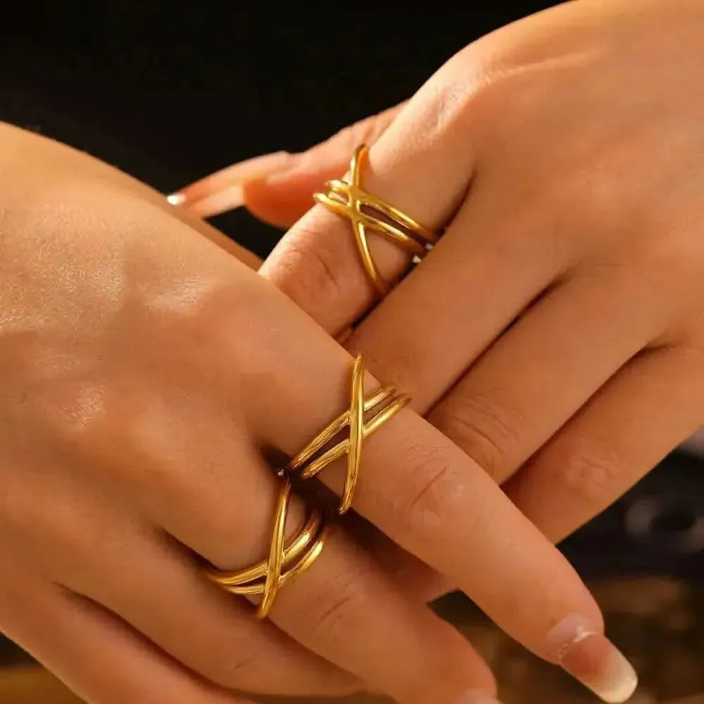 18K Gold-Plated Crisscross Ring - Bad Moms Club