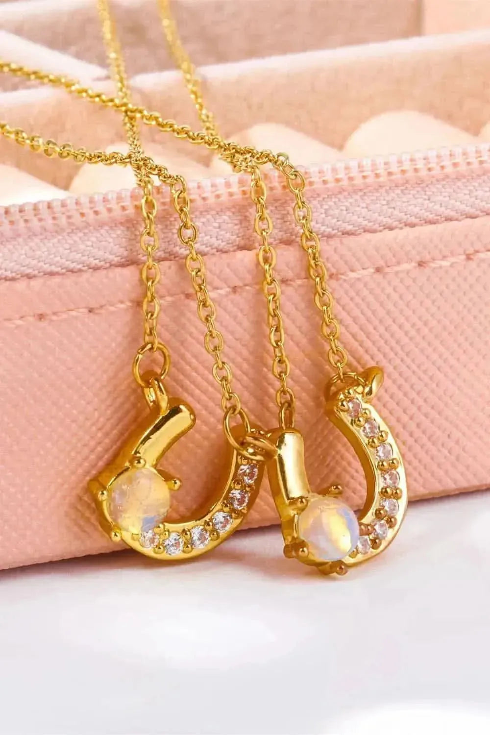 Horseshoe Shape Copper 14K Gold Plated Pendant Necklace - Bad Moms Club