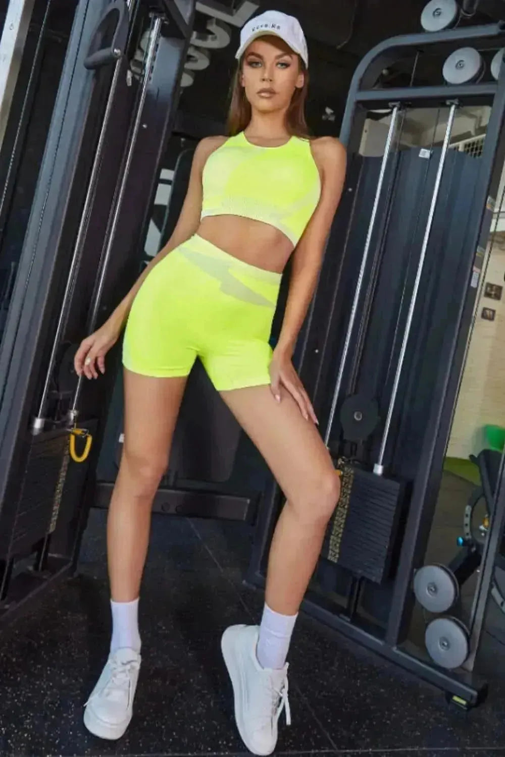 Color Block Sports Bra and Shorts Set - Bad Moms Club