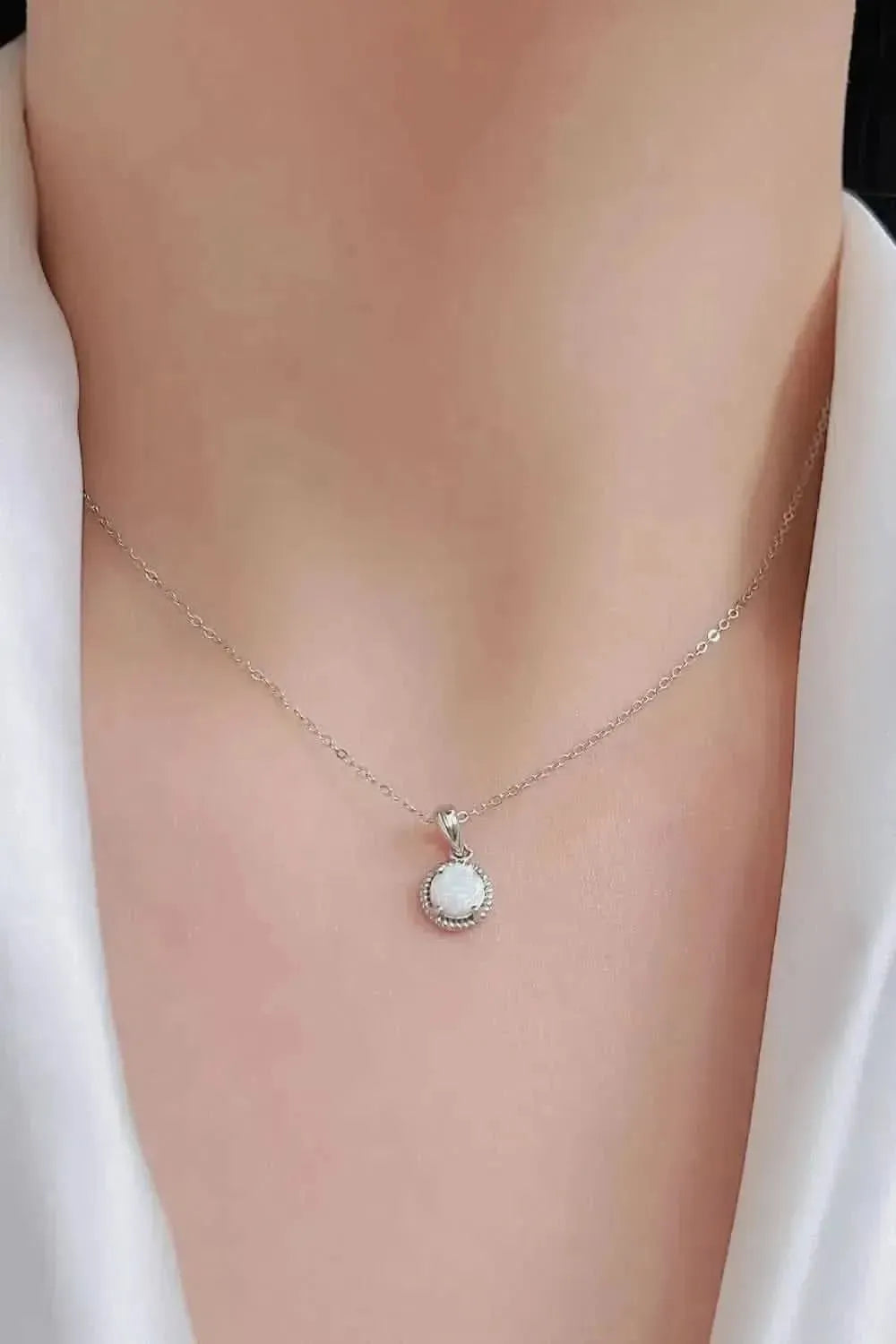 Opal Round Pendant Chain Necklace - Bad Moms Club