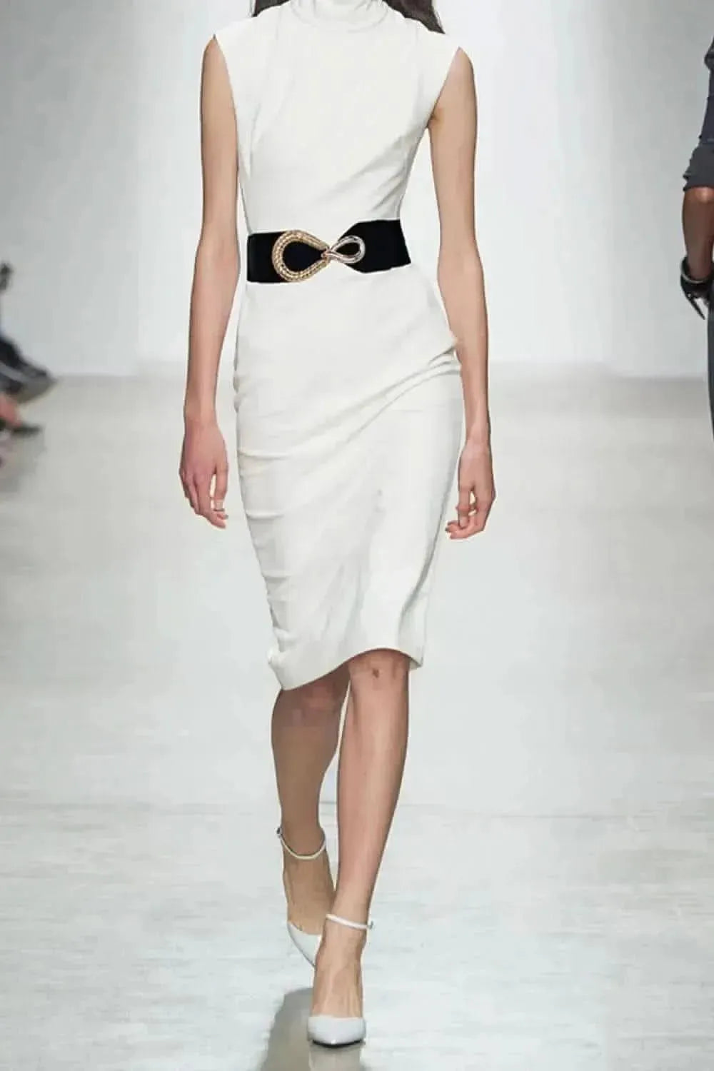 Ribbed Alloy Buckle Elastic Belt - Bad Moms Club