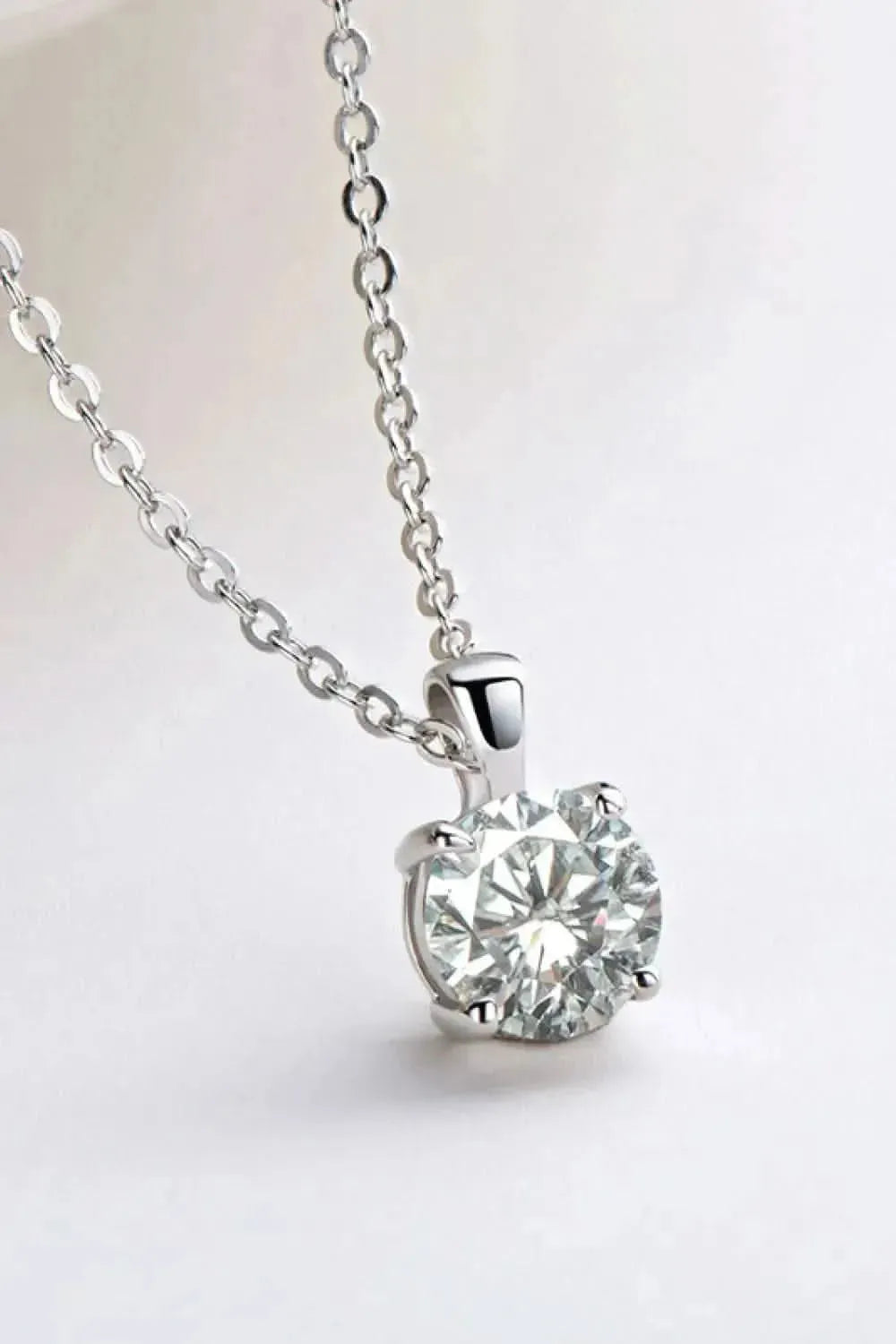 925 Sterling Silver 1 Carat Moissanite Chain-Link Necklace - Bad Moms Club