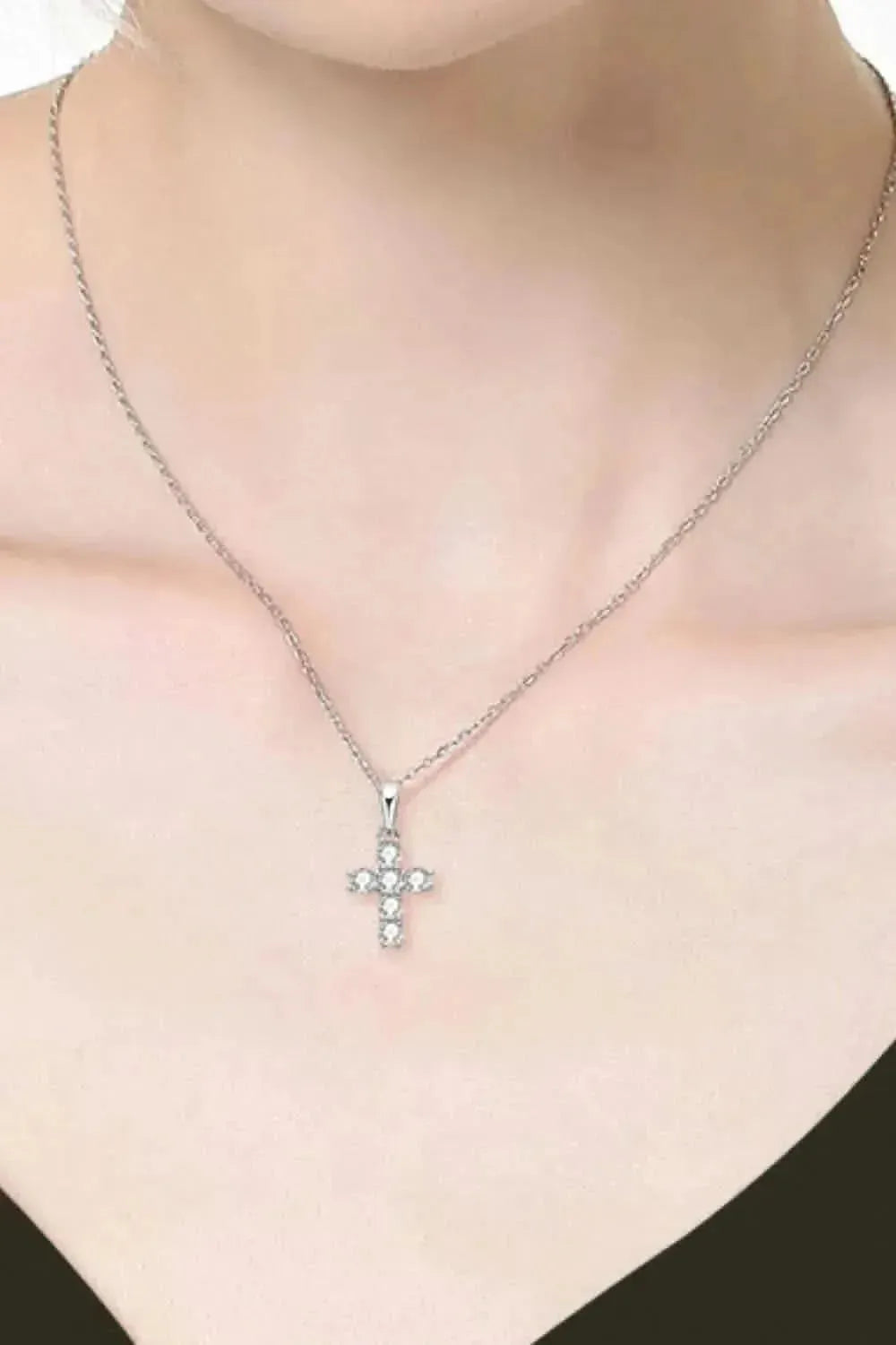 925 Sterling Silver Cross Moissanite Pendant Necklace - Bad Moms Club