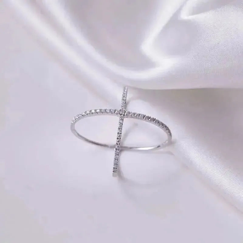 925 Sterling Silver Moissanite Crisscross Ring - Bad Moms Club