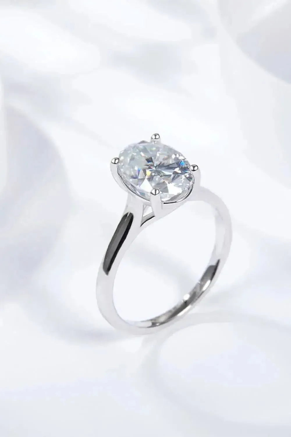 2.5 Carat Moissanite Solitaire Ring - Bad Moms Club