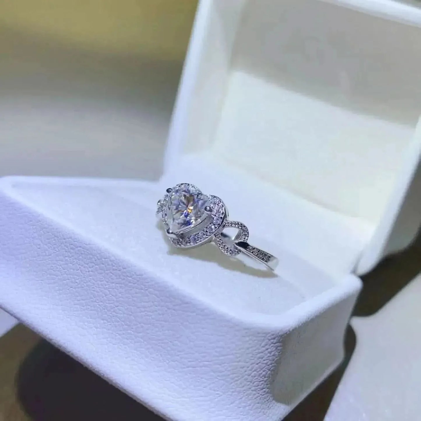 1 Carat Moissanite 925 Sterling Silver Ring - Bad Moms Club