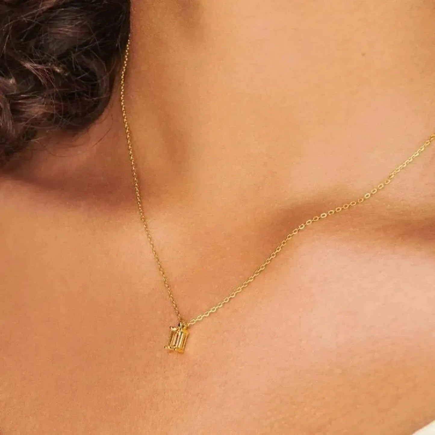 Titanium Steel Inlaid Zircon Pendant Necklace - Bad Moms Club