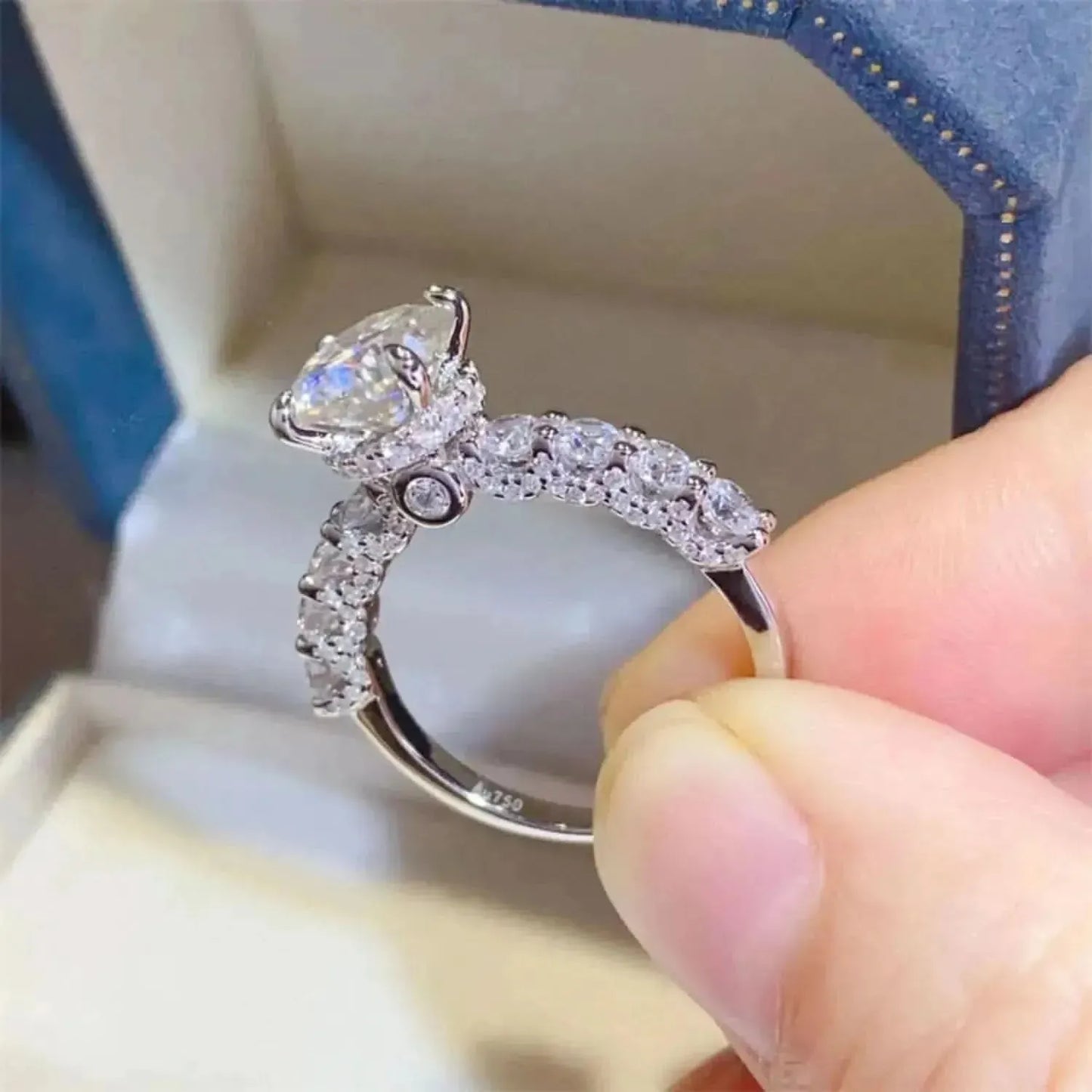 2 Carat Moissanite 925 Sterling Silver Ring - Bad Moms Club