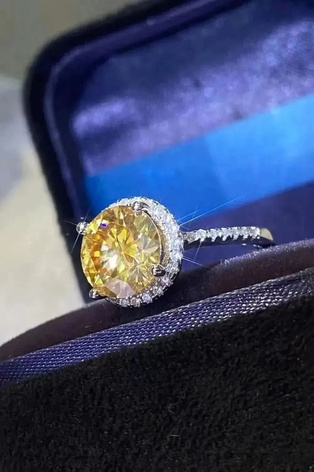 2 Carat Moissanite Round Ring - Bad Moms Club
