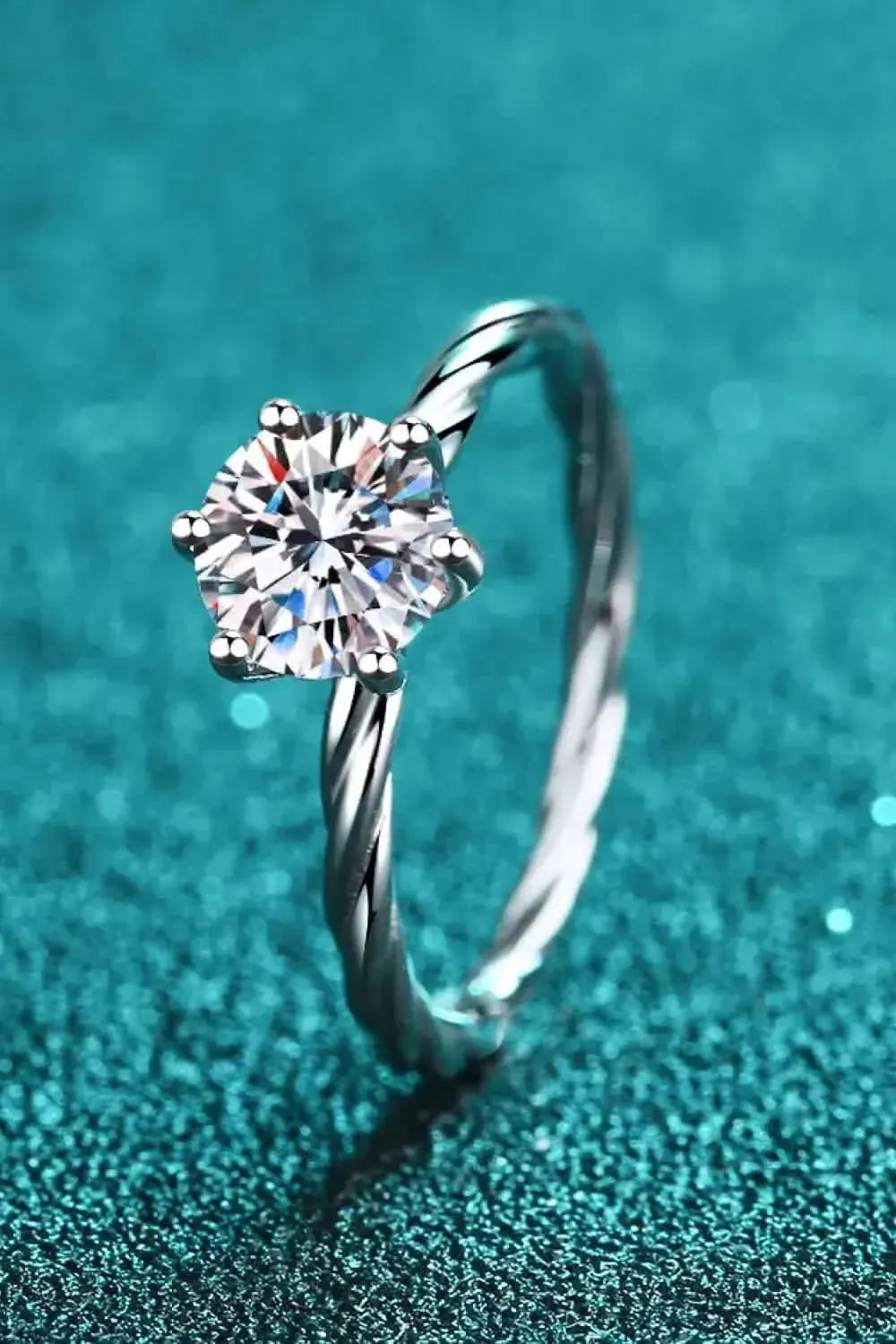 1 Carat Moissanite 6-Prong Twisted Ring - Bad Moms Club
