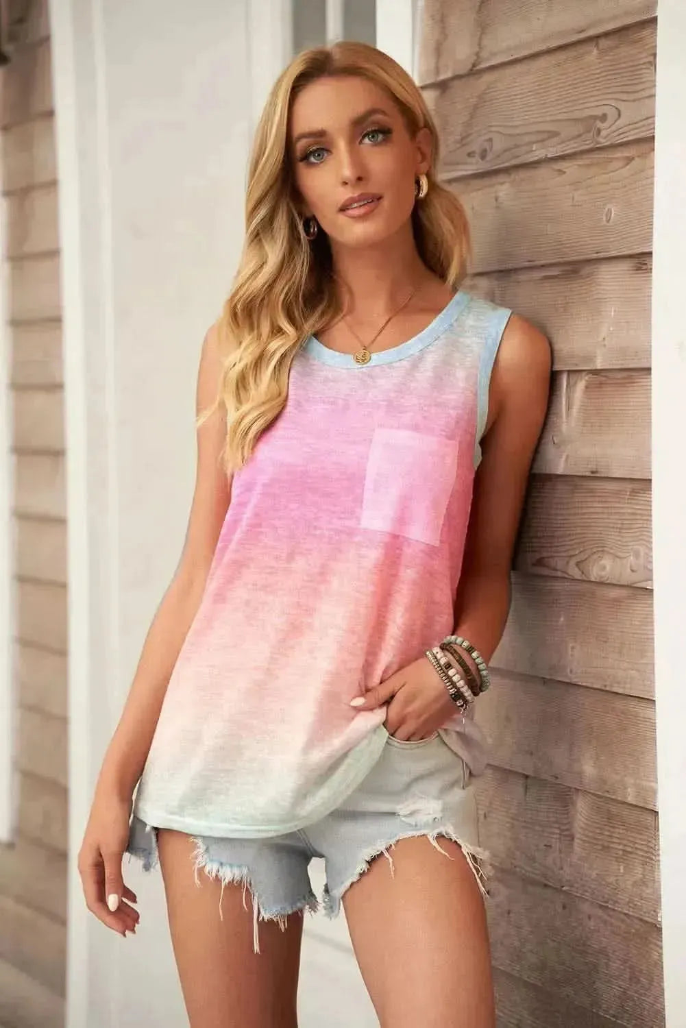 Gradient Pocket Tank - Bad Moms Club