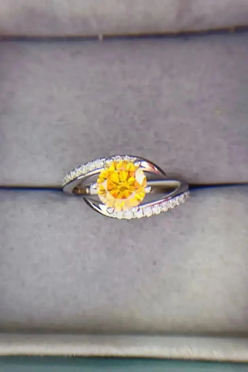 1 Carat Moissanite 925 Sterling Silver Ring - Bad Moms Club