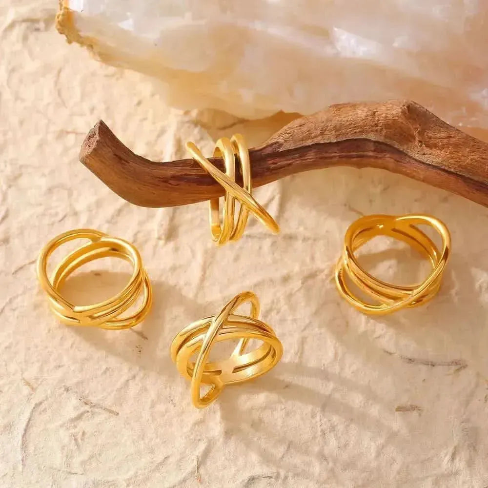 18K Gold-Plated Crisscross Ring - Bad Moms Club