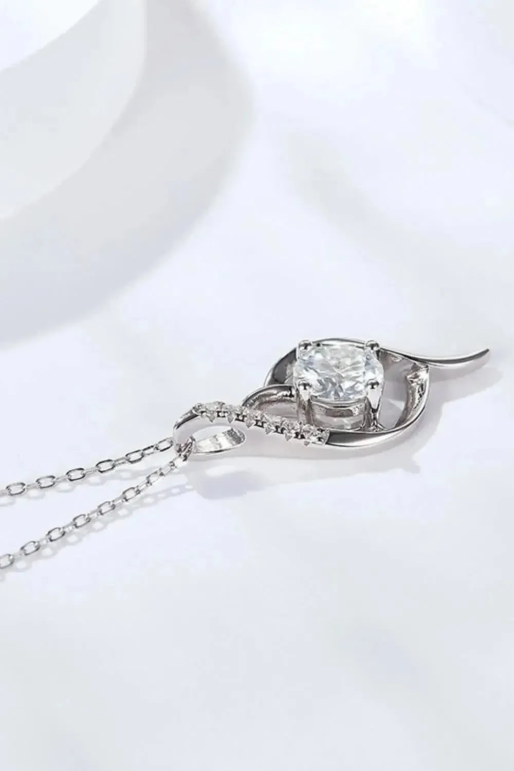 Platinum-Plated 1 Carat Moissanite Pendant Necklace - Bad Moms Club