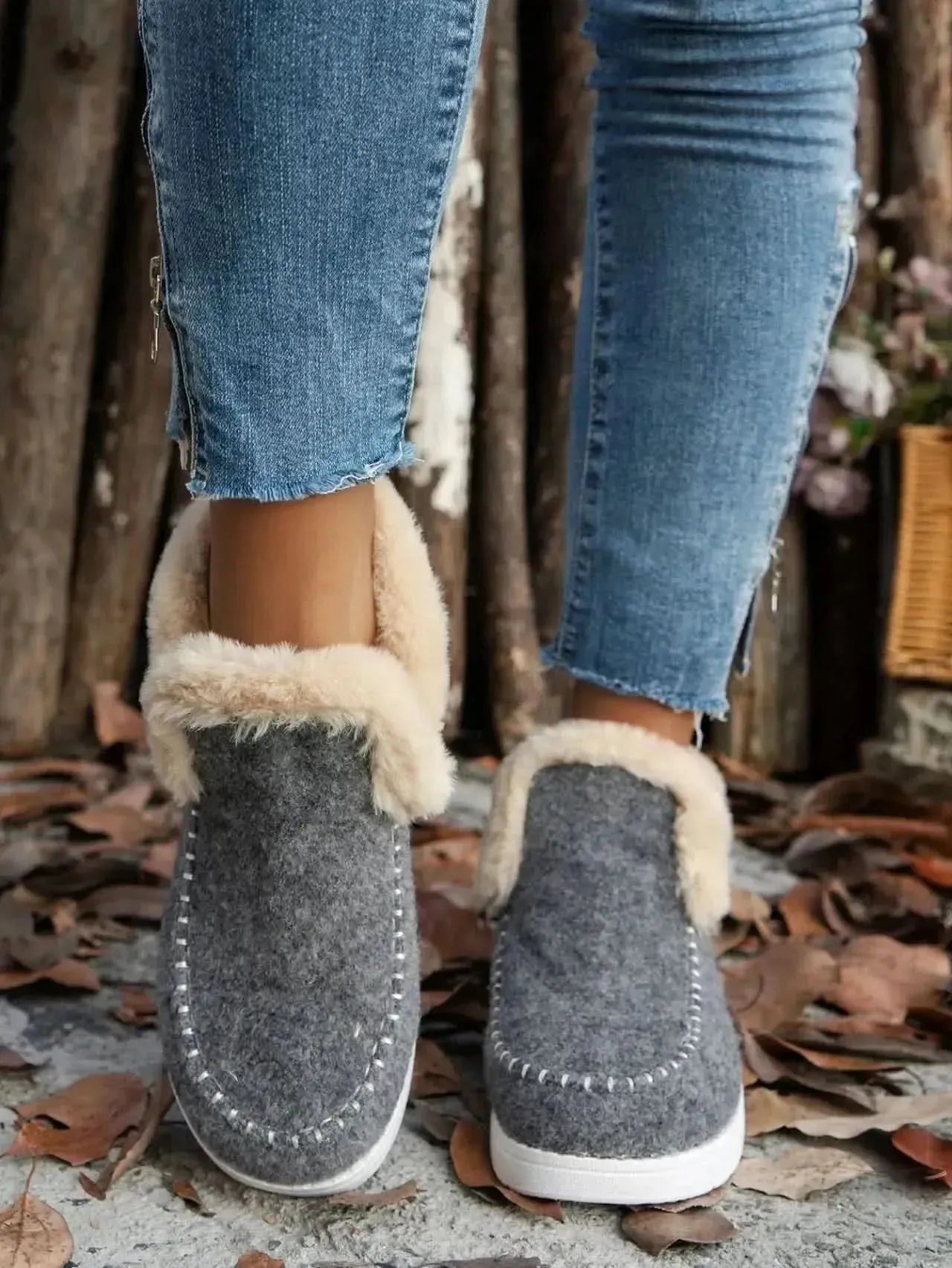 Furry Suede Round Toe Flat Sneakers - Bad Moms Club
