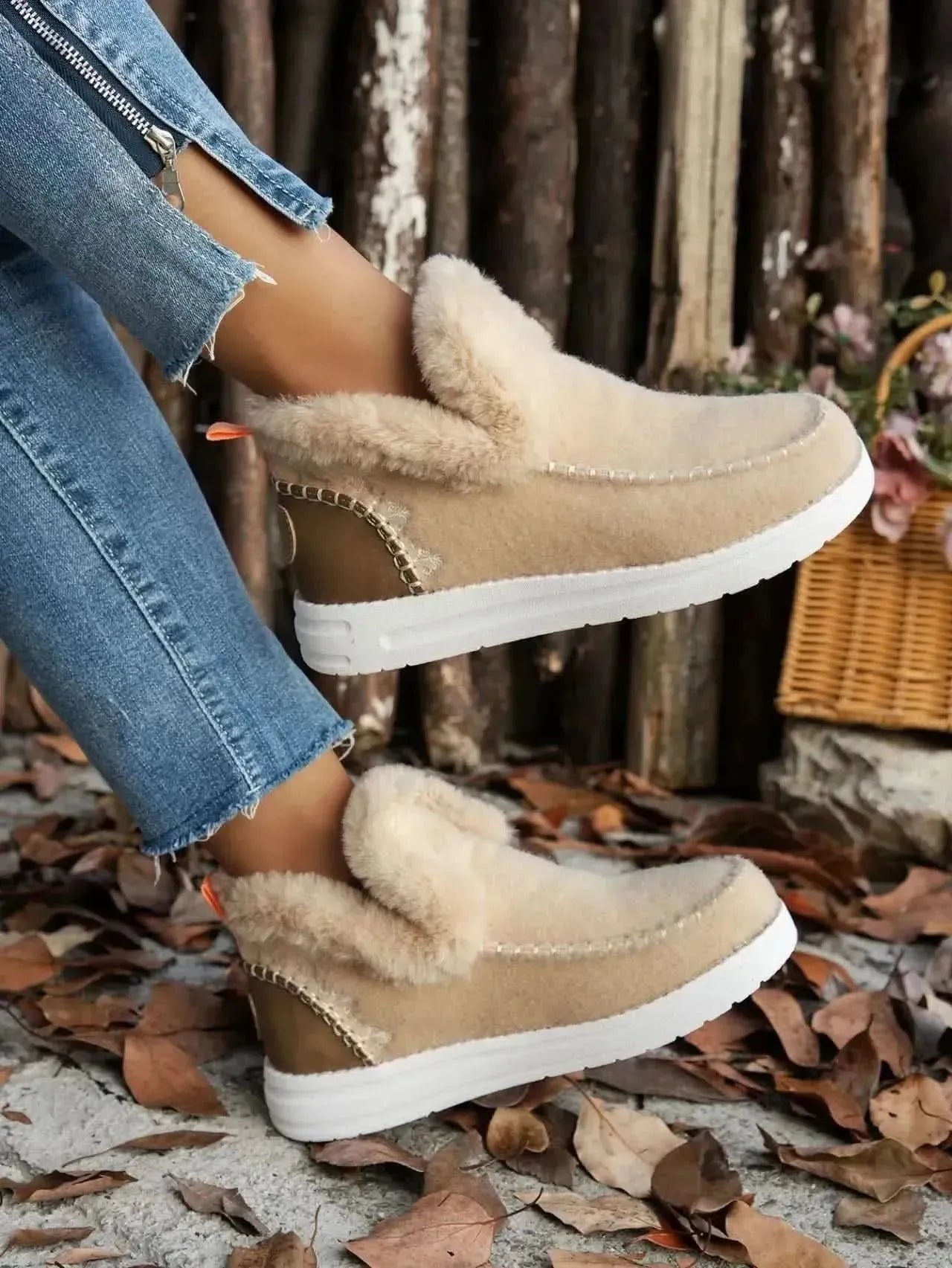 Furry Suede Round Toe Flat Sneakers - Bad Moms Club