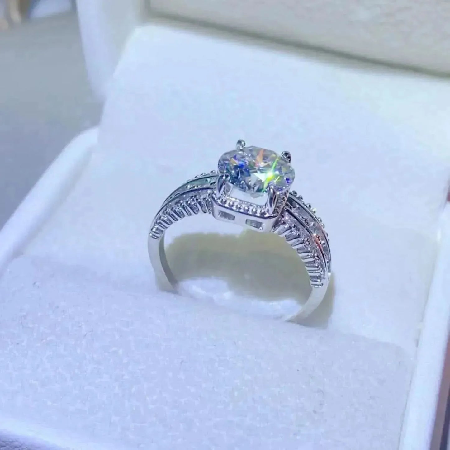 2 Carat Moissanite 925 Sterling Silver Ring - Bad Moms Club