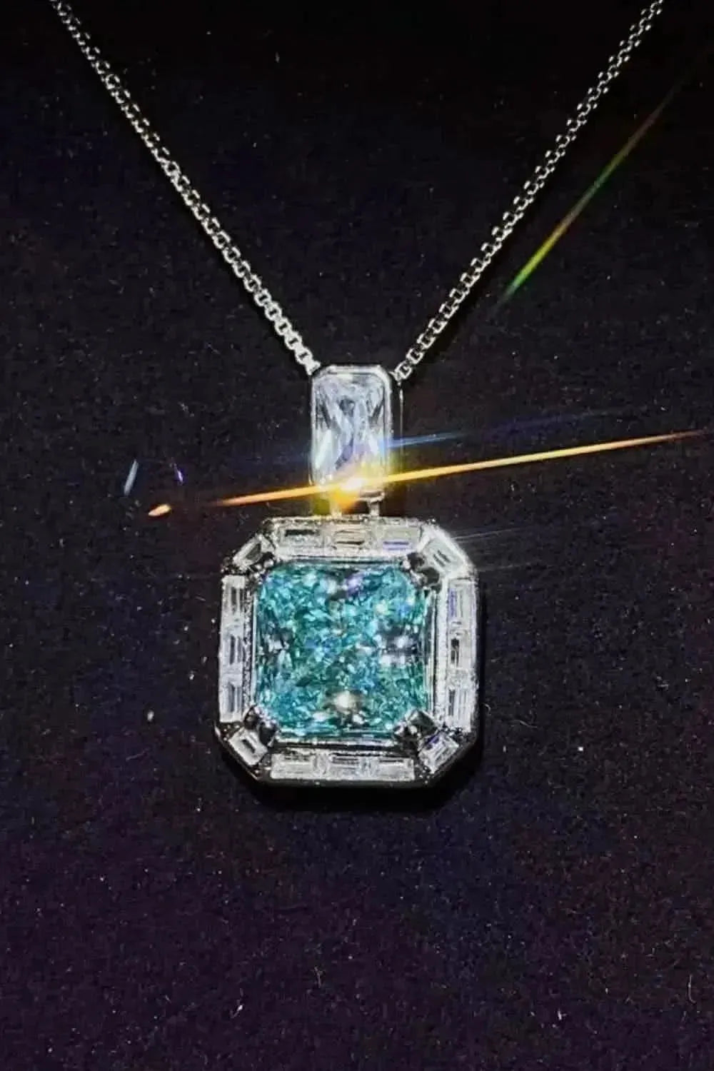 2 Carat Moissanite Square Pendant Necklace - Bad Moms Club