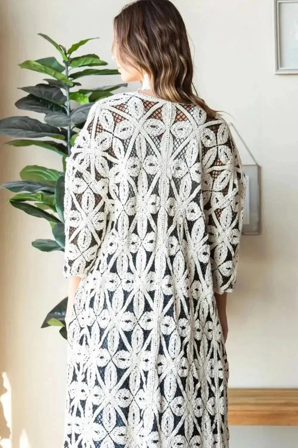 Veveret Geometric Open Front Three-Quarter Sleeve Cardigan - Bad Moms Club