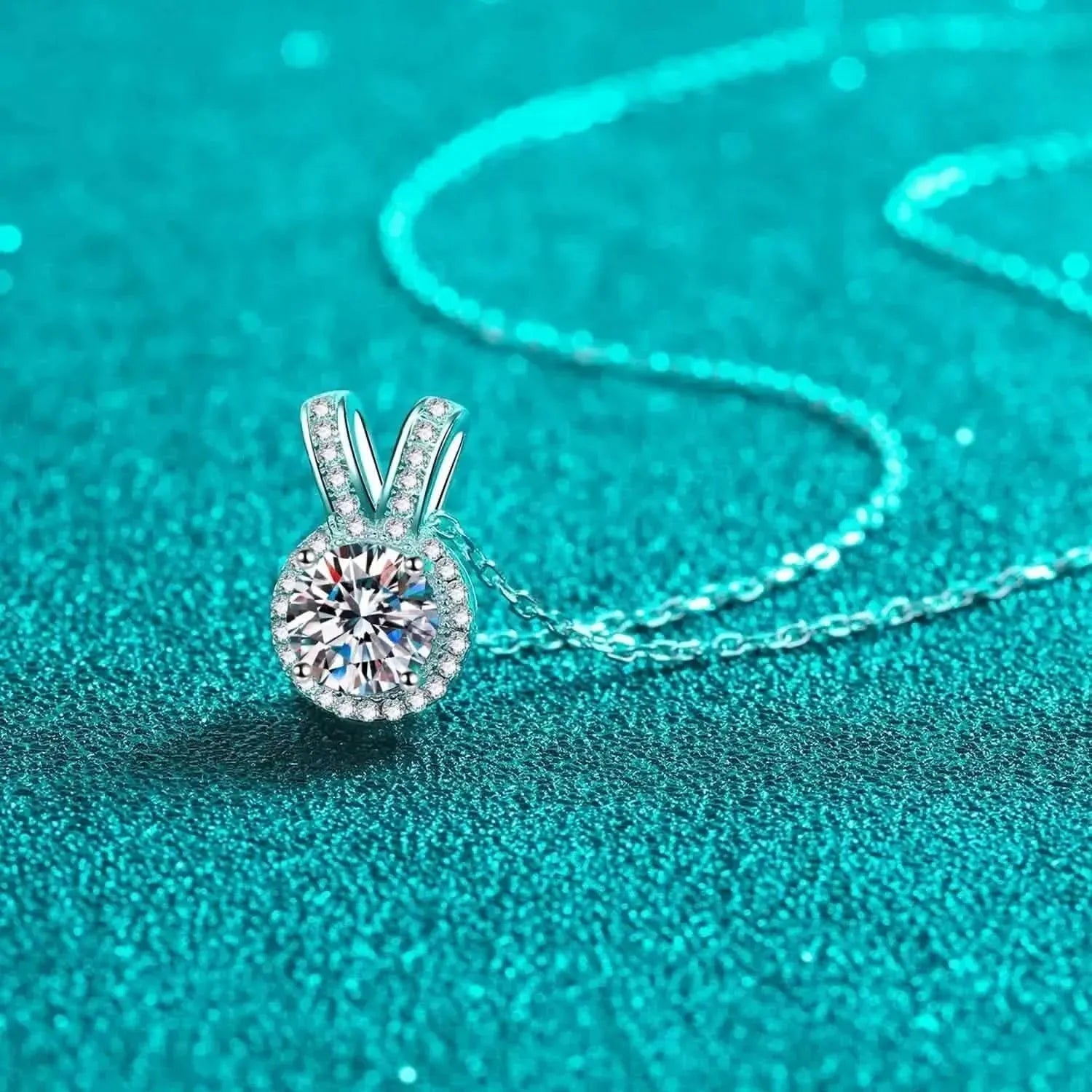 1 Carat Moissanite Rabbit Ears Shape Pendant Necklace - Bad Moms Club