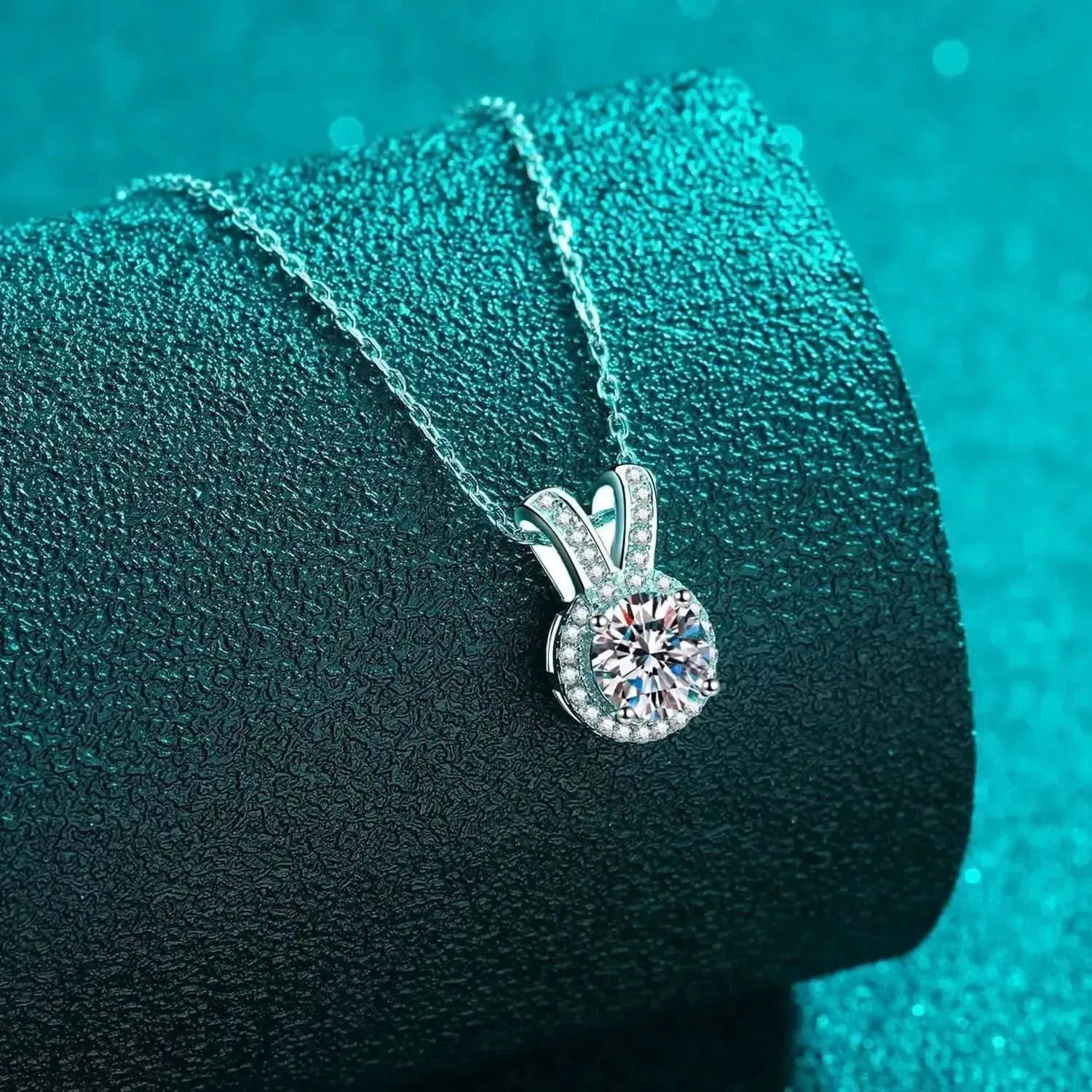 1 Carat Moissanite Rabbit Ears Shape Pendant Necklace - Bad Moms Club