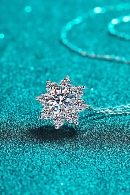 1 Carat Moissanite Floral-Shaped Pendant Necklace - Bad Moms Club